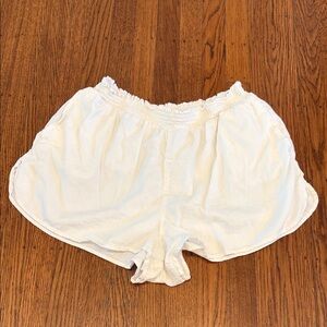 🤍 Aerie White Smocked Shorts • Linen/Viscose Blend • Large